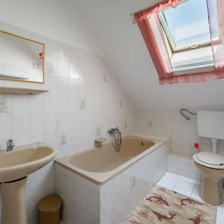 Casablanca 2 By Interhome Apartman Balatonszemes